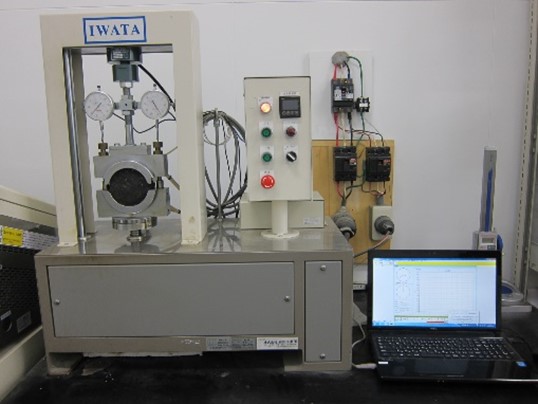 マーシャル安定度試験装置