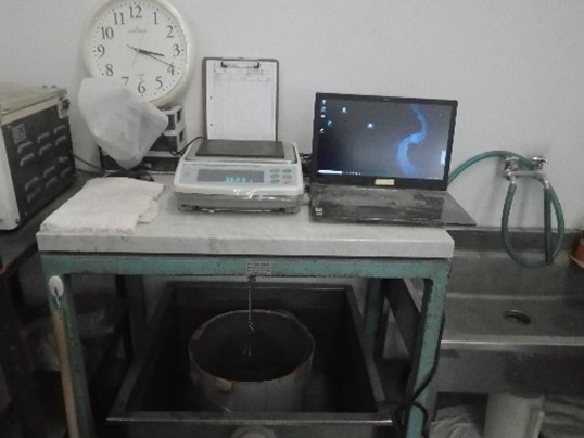 アスファルトコア密度試験設備