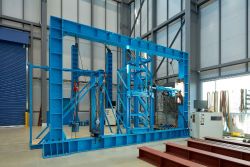 ガラス試験用層間フレーム