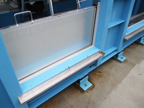 浸水防止性能試験の図